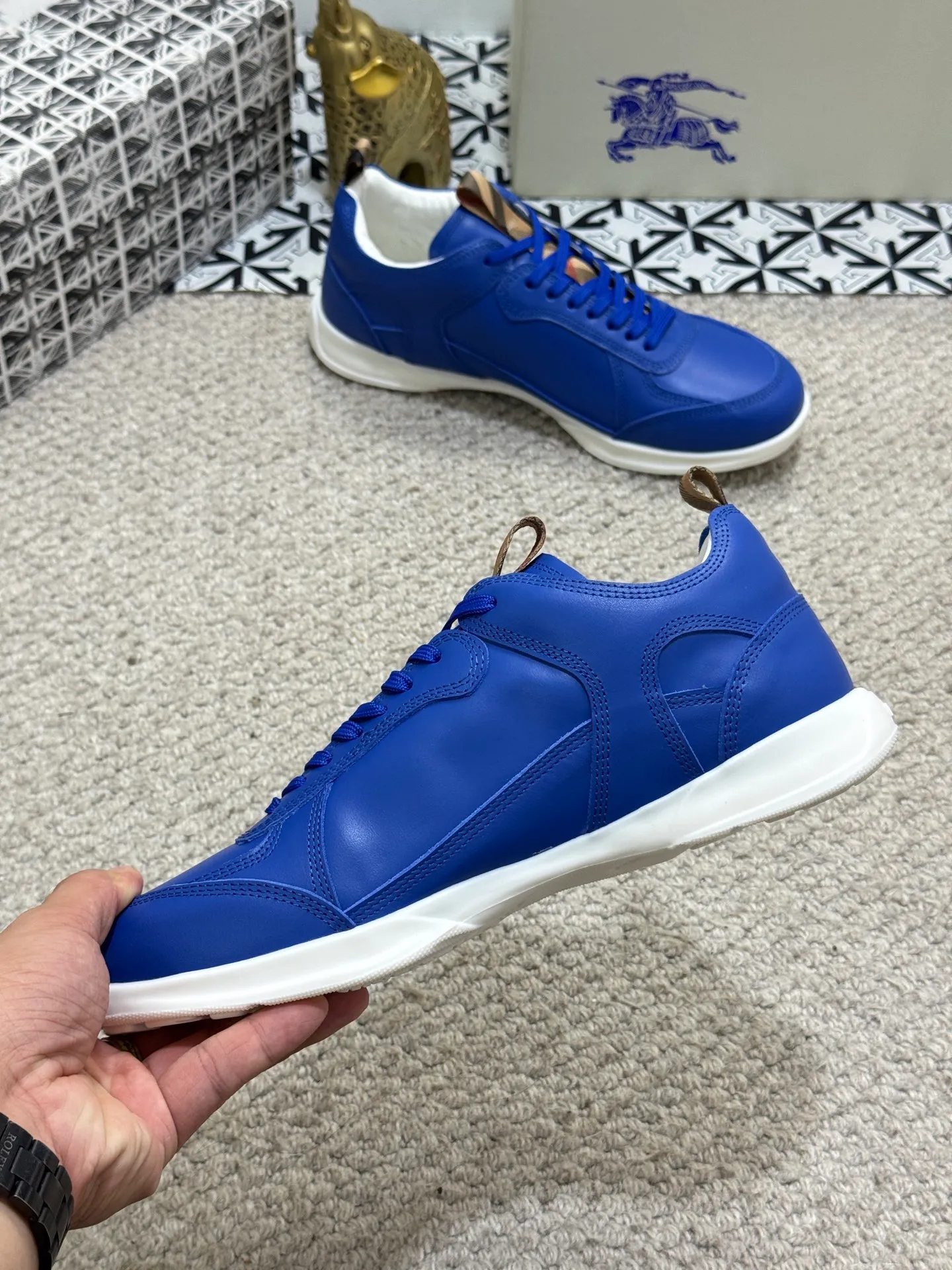 Men's shoes 💰420 [New style] 🐝🐝 [BURBERRY] Burberry - high-end quality original order 🔍🔍🔍 Upper: imported 🔝 calfskin, brand knitted pattern, tongue brand cloth label, lining: sheepskin lining, - outsole: rubber; two-color molded outsole, ultra-high quality control·fine workmanship: highlighted (high-end·luxury·grade) Size :38-44 (45 customized
